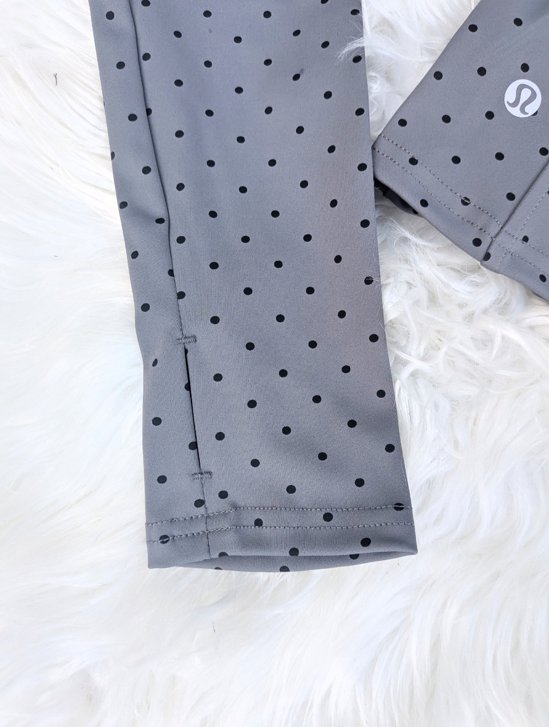Women's athletic slim fit jacket - ready to ship