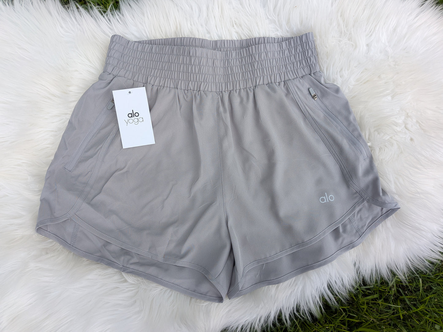Women's a.l.o shorts ready to ship / double lined / true to size fit
