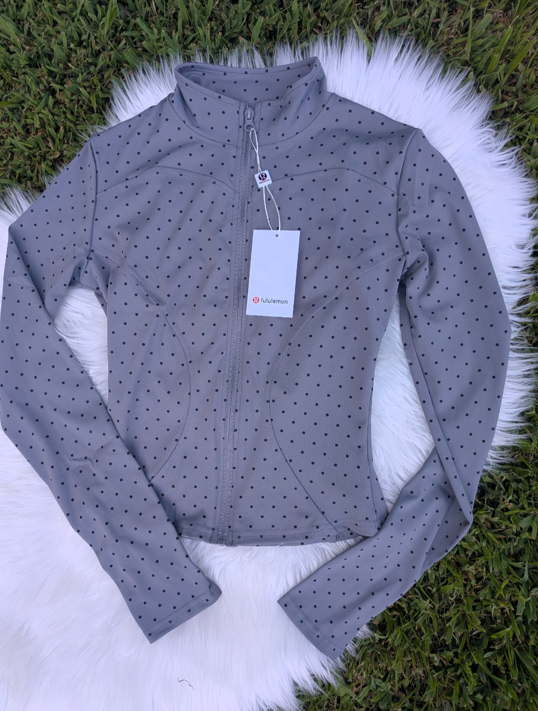 Women's athletic slim fit jacket - ready to ship